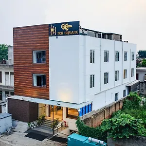 Ten Square, India Hotel